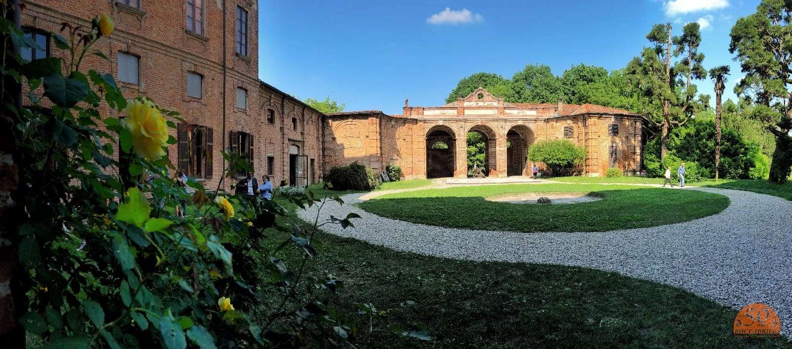 Rocca Brivio cortile interno