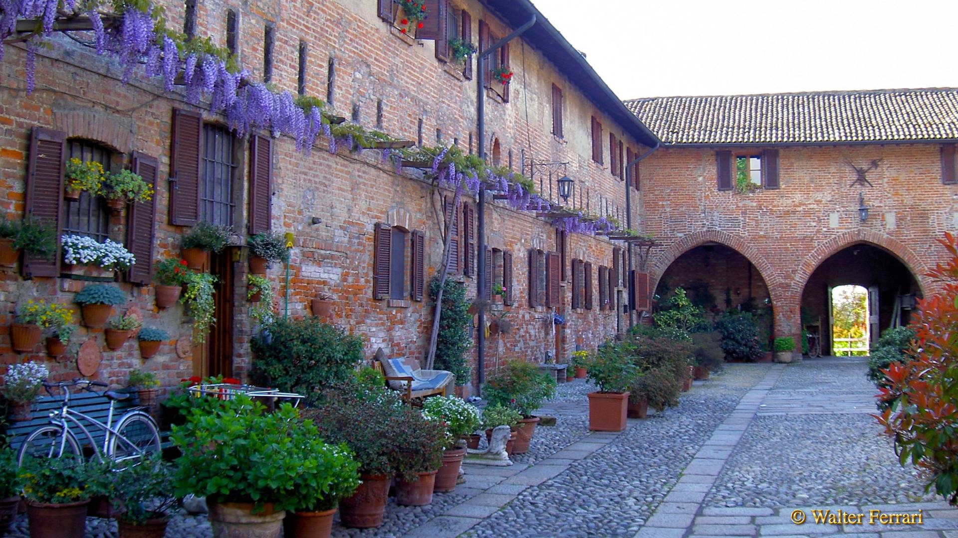 Castello di Longignana